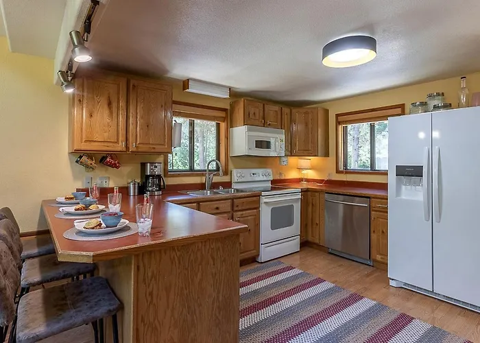 Mountain Vacation With Fishing & Outdoor Adventures In Idaho Holiday home Alpine