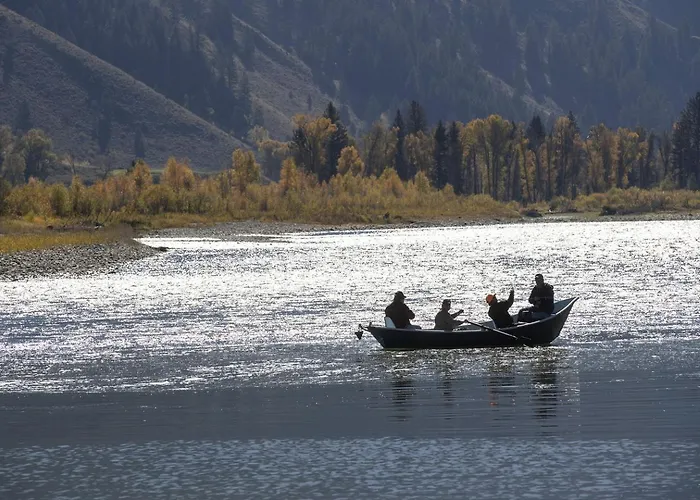 Mountain Vacation With Fishing & Outdoor Adventures In Idaho *